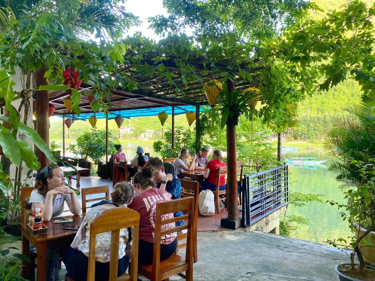 Phong Nha Coco Riverside Exteriör bild