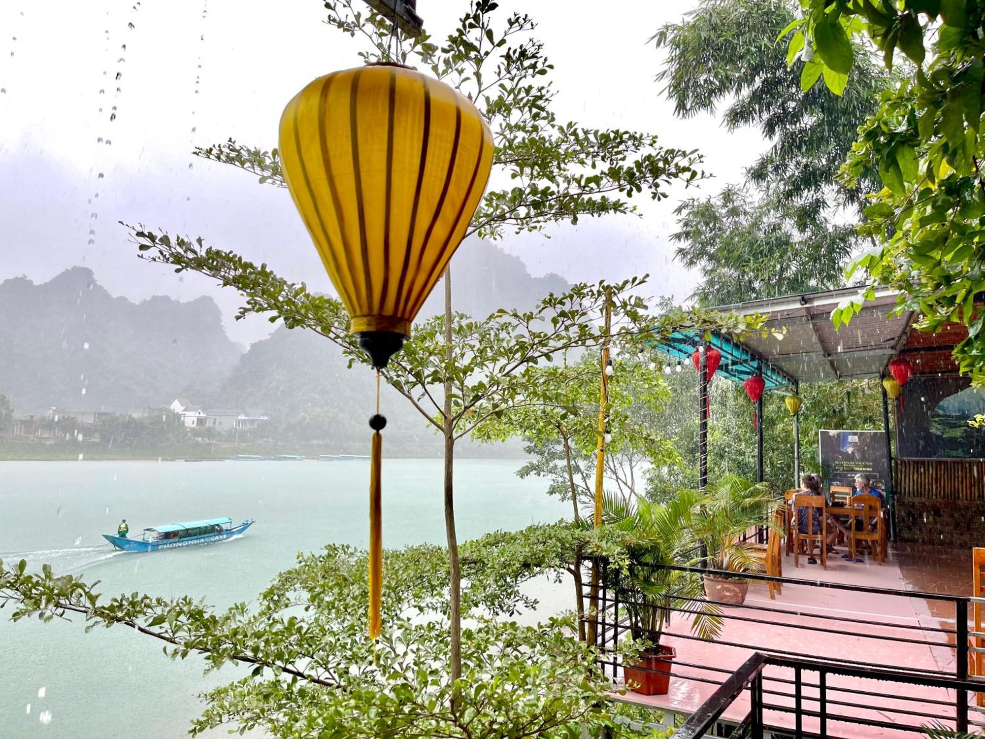 Phong Nha Coco Riverside Exteriör bild