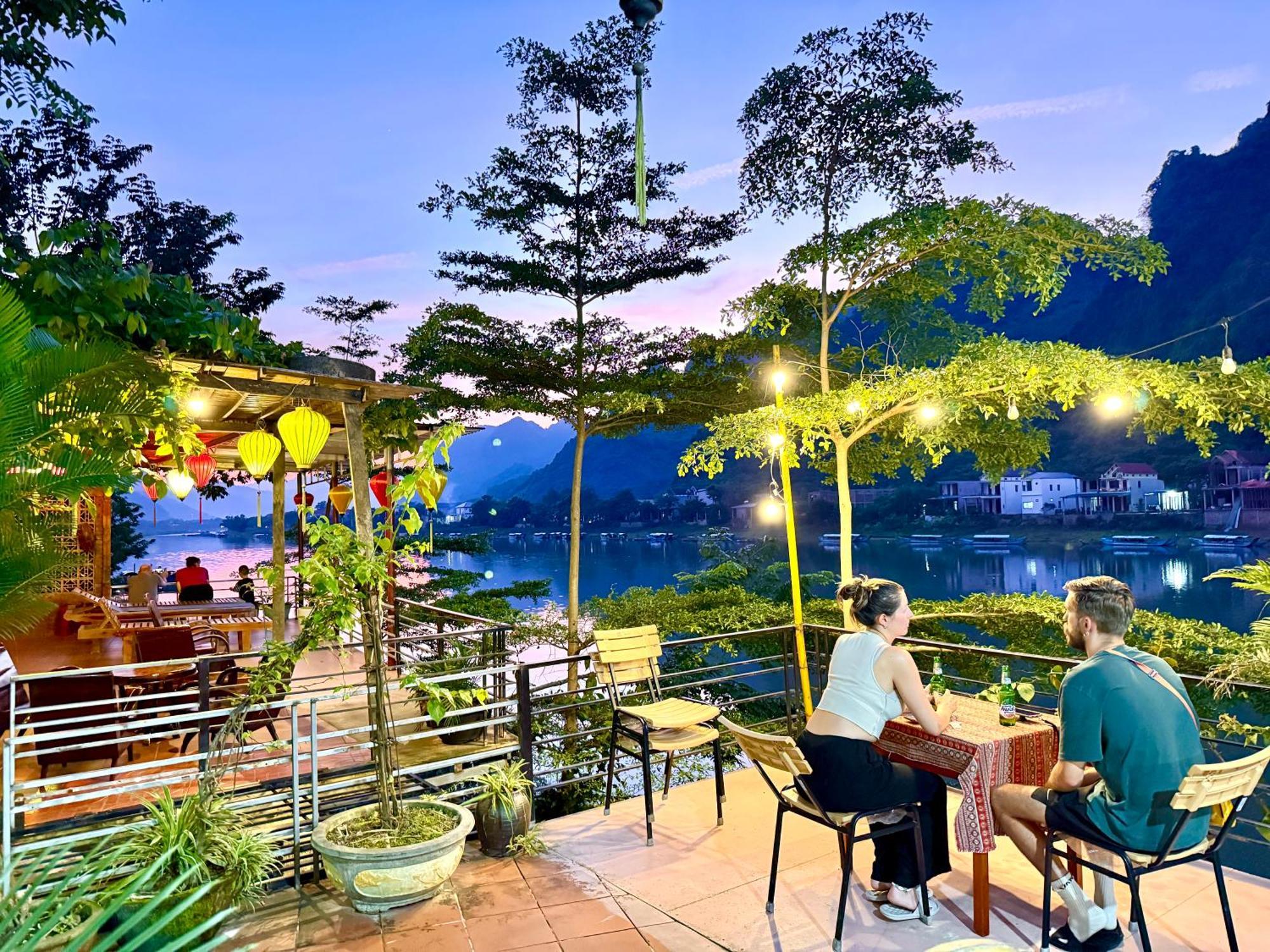 Phong Nha Coco Riverside Exteriör bild