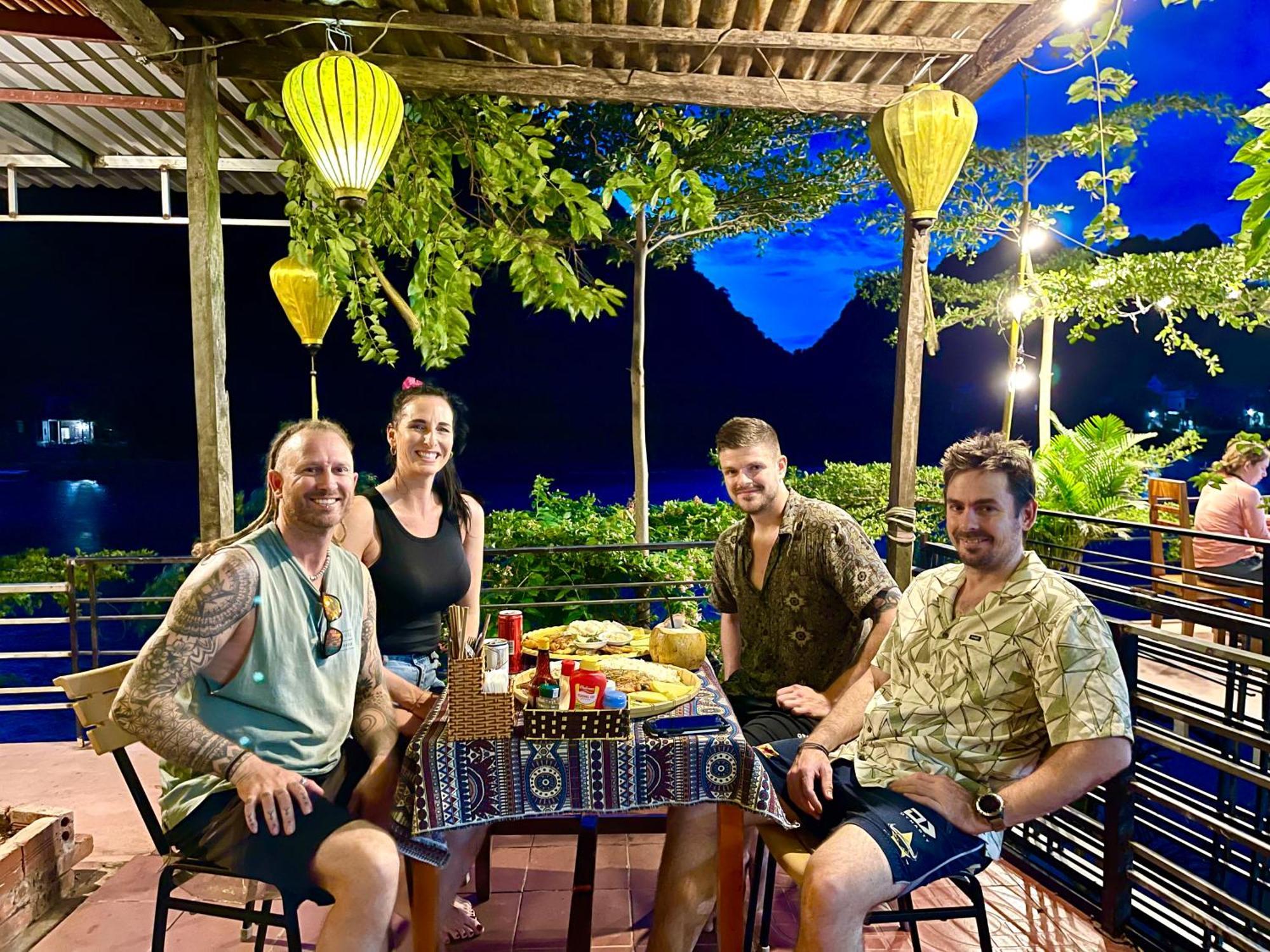Phong Nha Coco Riverside Exteriör bild